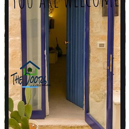 Апартаменты The Doors, Apulia, Остуни Экстерьер фото